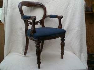 BALLON BACK CHAIR