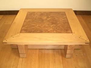 CONTEMPORY OAK COFFEE TABLE