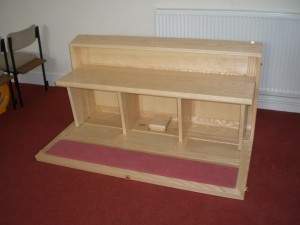 FOLDAWAY MERCY SEAT (2)