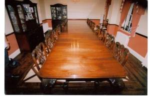 LARGE MAHOGANY TABLE WITH BALL AND CLAW LEGS