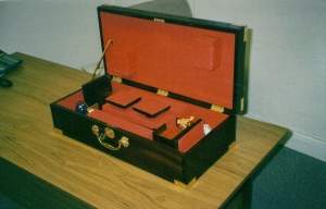 LINNED MILITARY CASE