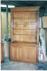 OAK BOOK SHELVES