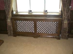 RADIATOR COVER